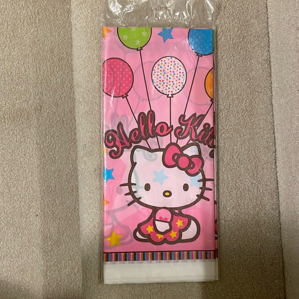 Hello Kitty plastic Tablecover